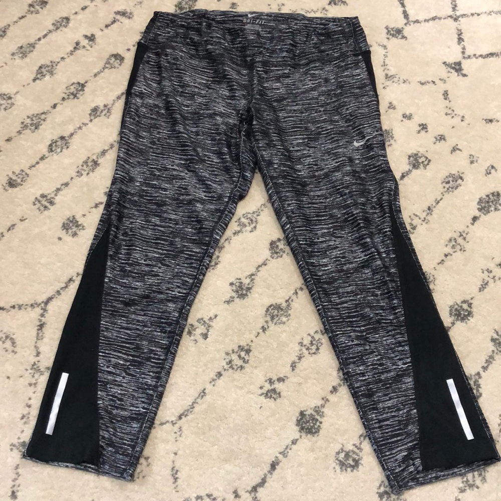 Nike Dri-fit Capri